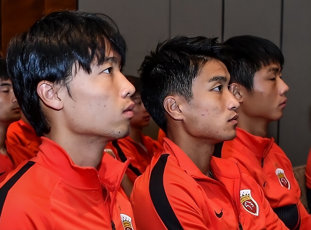 KPL电竞平台 -关于利物浦今晨绝杀压哨；志在亚冠名次提升；信心回归；临场指挥获称赞的信息